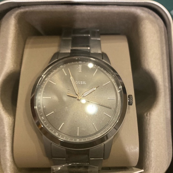 Fossil Mens Minimalist Smoke Stainless Steel Watch - Picture 2 of 2